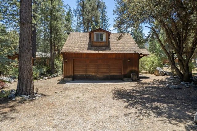 16101 Edgewood, Pine Mountain Club, CA 93222