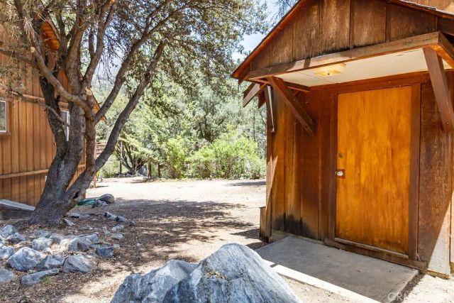 16101 Edgewood, Pine Mountain Club, CA 93222