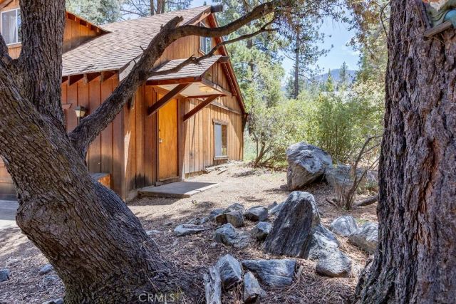 16101 Edgewood, Pine Mountain Club, CA 93222