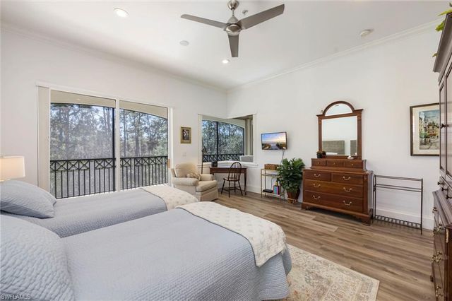 2870 Castillo CT # 103, Naples, FL 34109