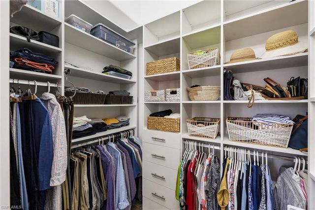 2870 Castillo CT # 103, Naples, FL 34109