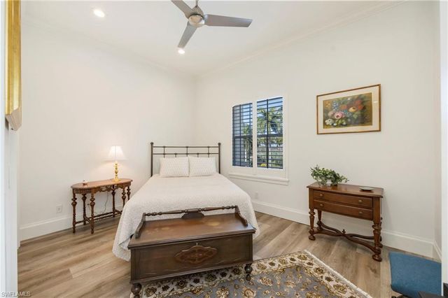 2870 Castillo CT # 103, Naples, FL 34109