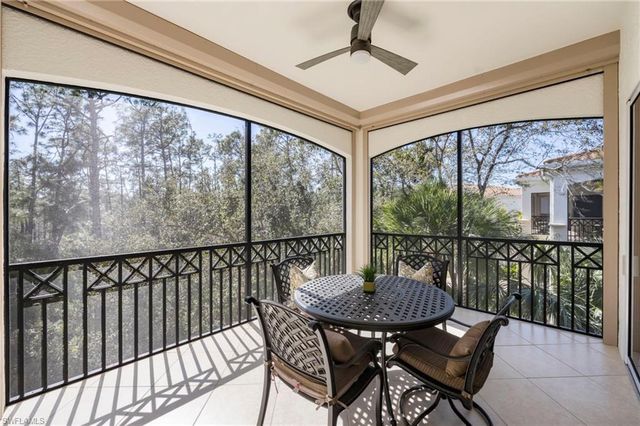 2870 Castillo CT # 103, Naples, FL 34109