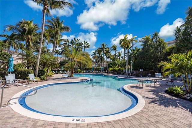 2870 Castillo CT # 103, Naples, FL 34109