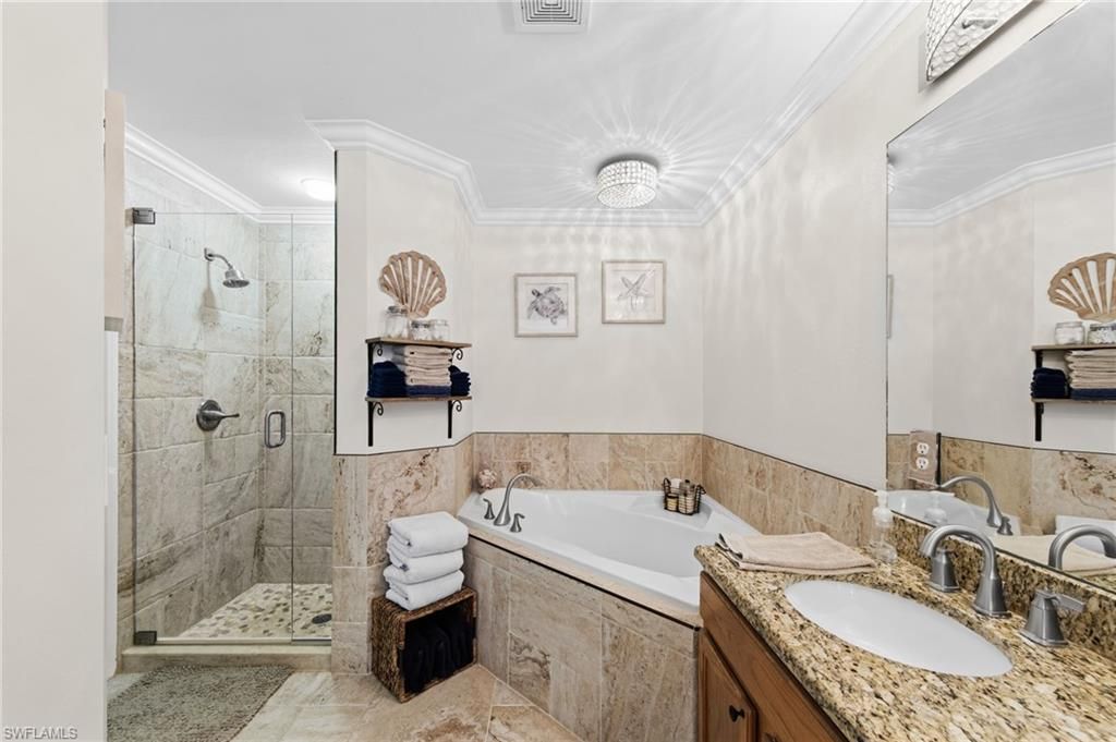 Image 10 of property listing at 512 NW 24th PL, Cape Coral, FL 33993