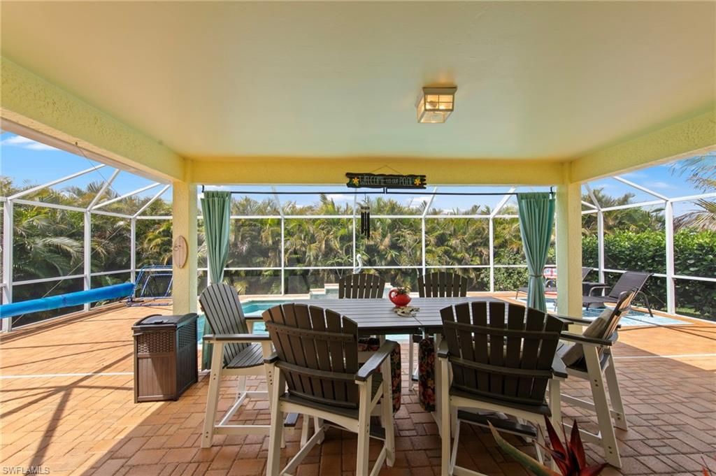 Image 22 of property listing at 512 NW 24th PL, Cape Coral, FL 33993