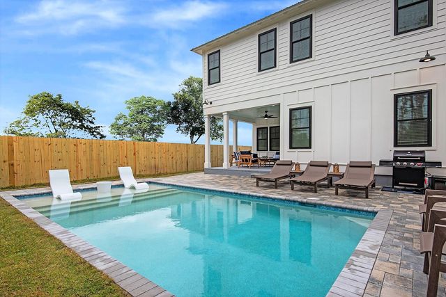 4541 Luke Avenue, Destin, FL 32541