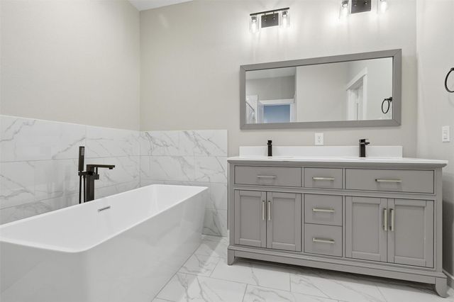 417 Stonework Sage Lane, Houston, TX 77076