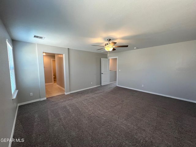 10725 Michael Irvin Street, El Paso, TX 79924