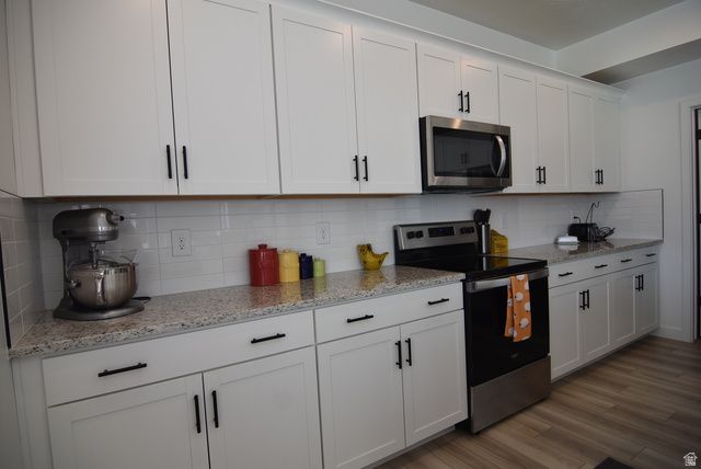 107 E MONTGOMERY LN, North Ogden, UT 84414