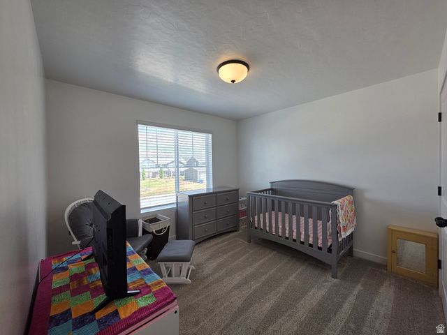 107 E MONTGOMERY LN, North Ogden, UT 84414