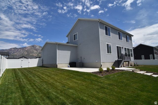 107 E MONTGOMERY LN, North Ogden, UT 84414