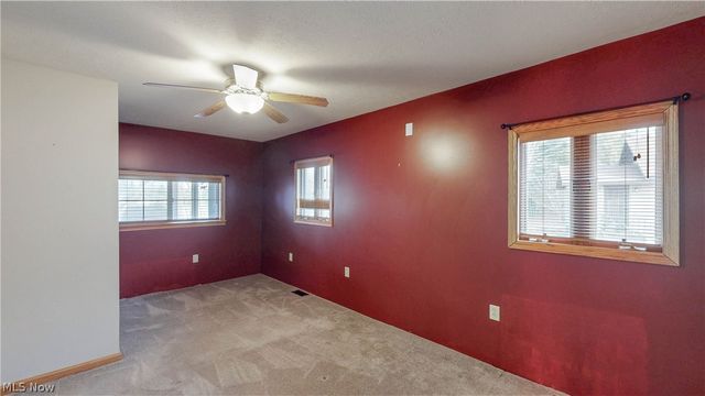 2135 Rankin Drive, Ravenna, OH 44266