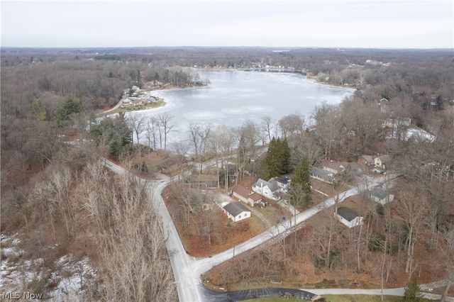 2135 Rankin Drive, Ravenna, OH 44266