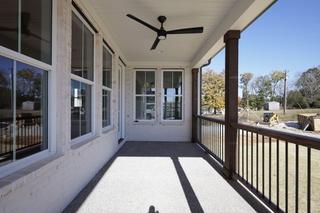 1123 Joe Martin Ln, Lebanon, TN 37087