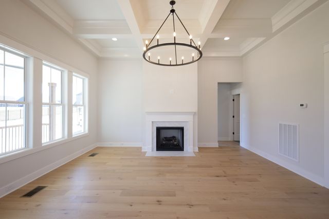 1123 Joe Martin Ln, Lebanon, TN 37087