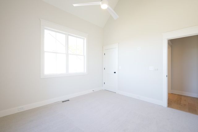 1123 Joe Martin Ln, Lebanon, TN 37087