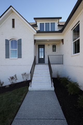 1123 Joe Martin Ln, Lebanon, TN 37087