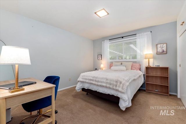 2027 N Amber St, Boise, ID 83706