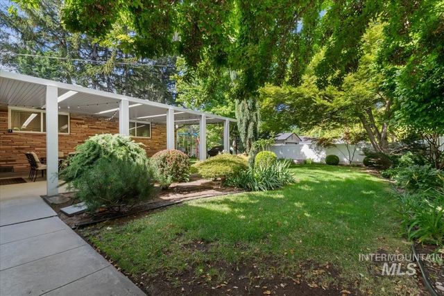 2027 N Amber St, Boise, ID 83706
