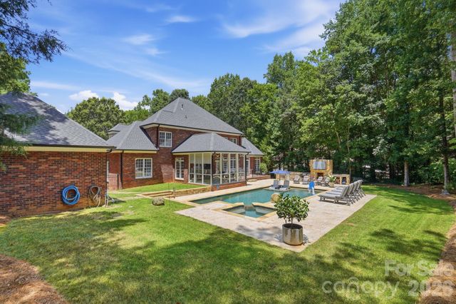 832 Savile Lane, Fort Mill, SC 29715