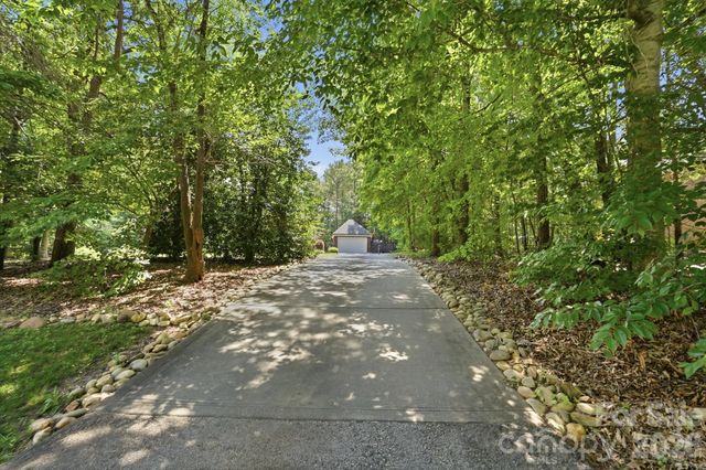 832 Savile Lane, Fort Mill, SC 29715