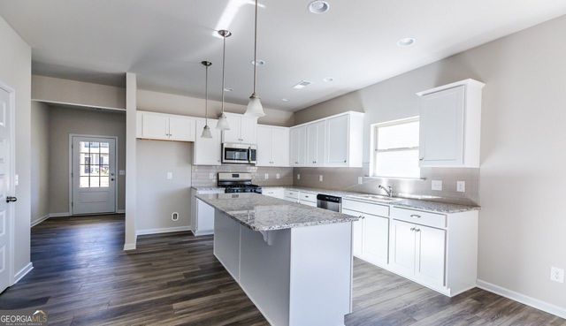 112 Summerfield Place Drive, Carrollton, GA 30117