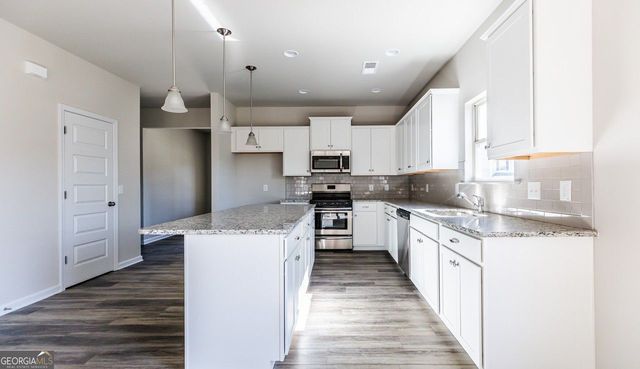 112 Summerfield Place Drive, Carrollton, GA 30117