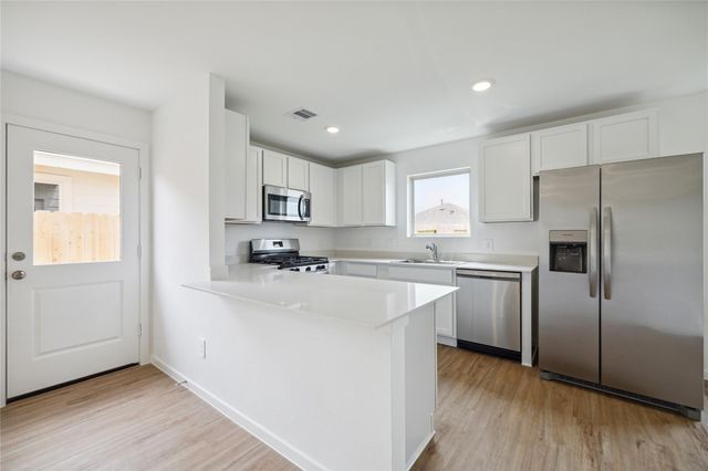 17747 Grove Hill Drive, Hockley, TX 77447