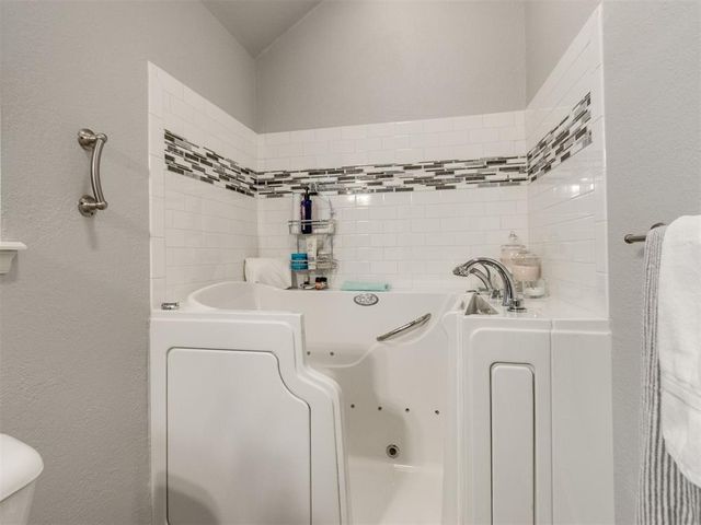 929 Heather Glen Terrace, Norman, OK 73072