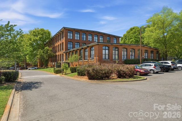 201 S Hoskins Road 236, Charlotte, NC 28208