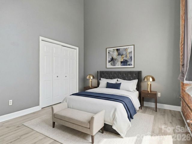 201 S Hoskins Road 236, Charlotte, NC 28208