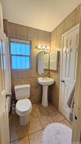 911 Spring Park, San Antonio, TX 78227