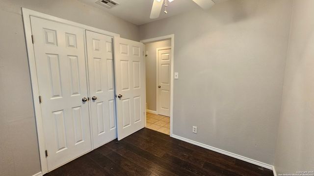 911 Spring Park, San Antonio, TX 78227