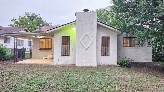 911 Spring Park, San Antonio, TX 78227