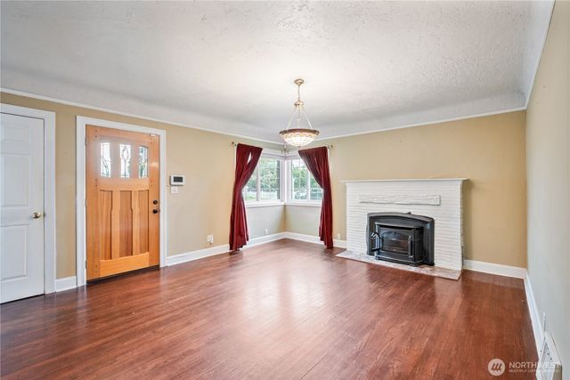412 Kirby Avenue SE, Castle Rock, WA 98611