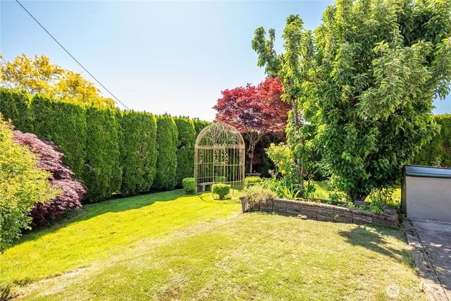412 Kirby Avenue SE, Castle Rock, WA 98611
