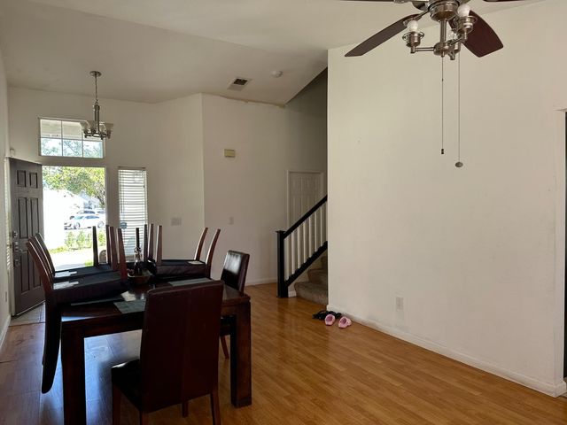 162 Ravenwood, Lathrop, CA 95330