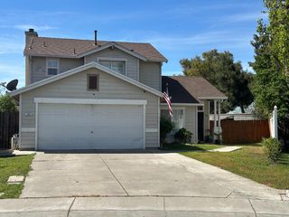 162 Ravenwood, Lathrop, CA 95330