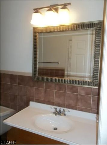 26 Colville Rd, Wayne Twp., NJ 07470