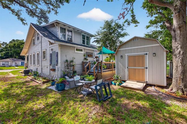 2042 14TH STREET S, St Petersburg, FL 33705