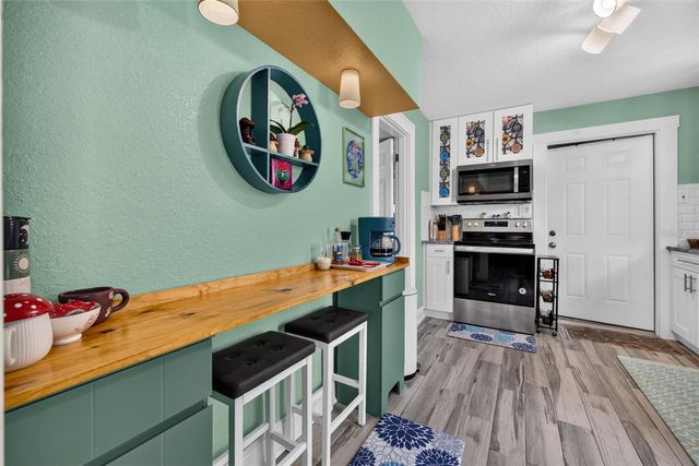 2042 14TH STREET S, St Petersburg, FL 33705