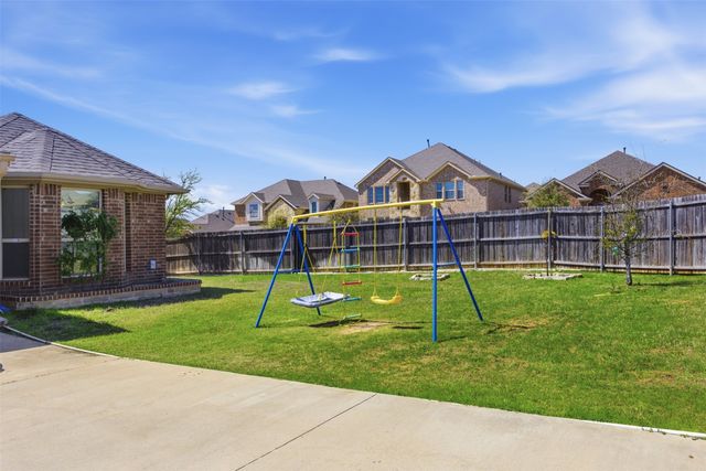 3402 Thunder Drive, Sachse, TX 75048