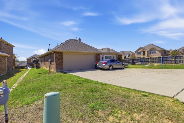 3402 Thunder Drive, Sachse, TX 75048