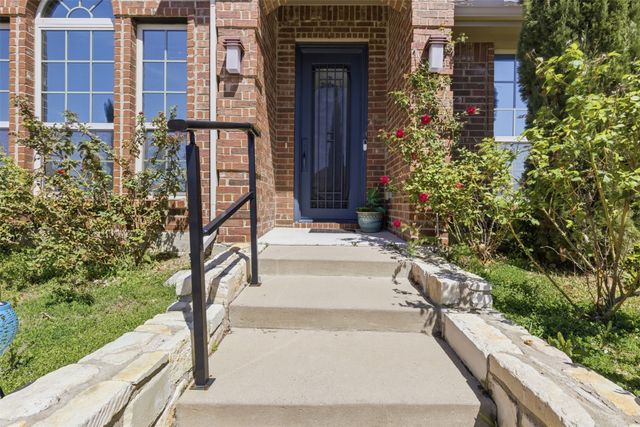 3402 Thunder Drive, Sachse, TX 75048