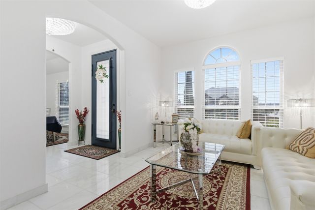 3402 Thunder Drive, Sachse, TX 75048