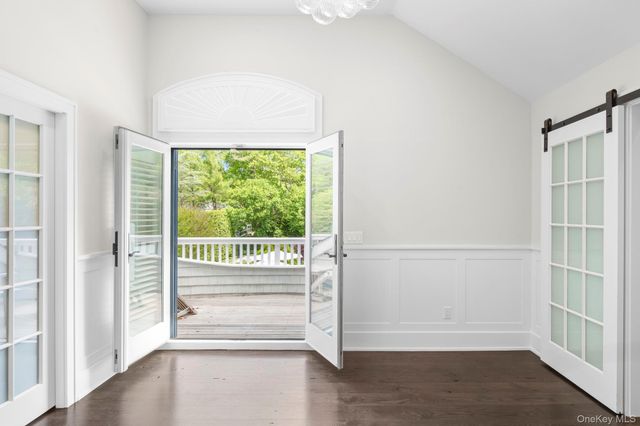 90 Rogers Avenue, Westhampton Beach, NY 11978