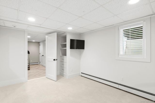 90 Rogers Avenue, Westhampton Beach, NY 11978
