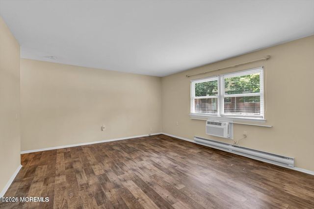 3 Myrtle Place B, Whiting, NJ 08759