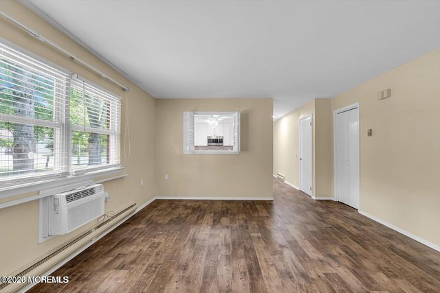 3 Myrtle Place B, Whiting, NJ 08759